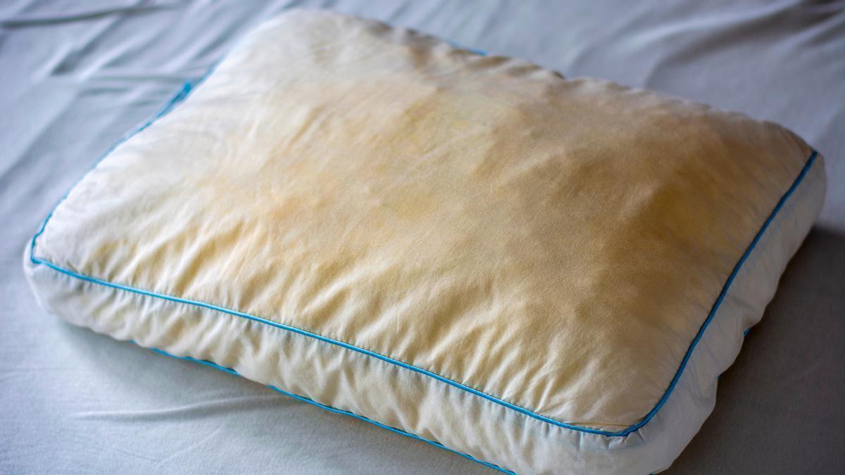 La solución de Lidl para blanquear nuestras almohadas y sus fundas cuando aparecen manchas amarillas