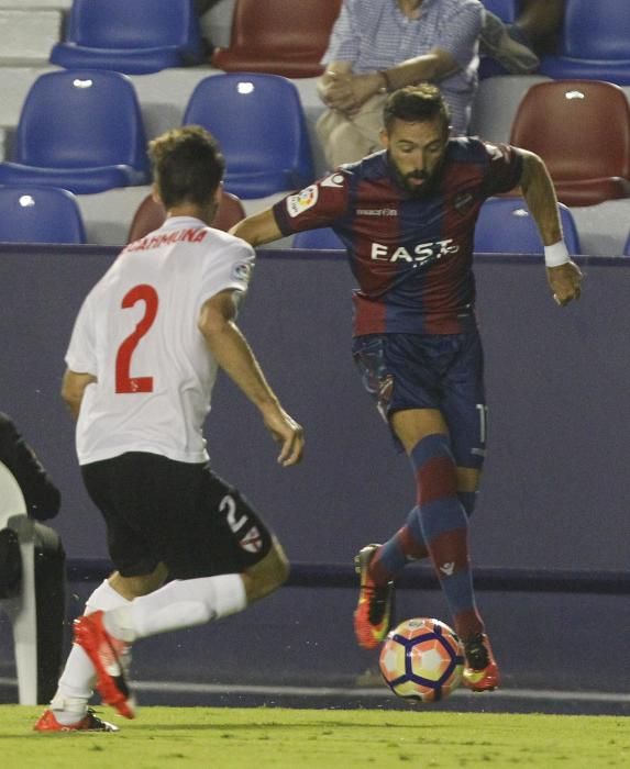 Las mejores imágenes del Levante - Sevilla Atlético