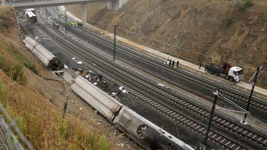 Accidente del tren Alvia en Angrois // Lavandeira Jr.