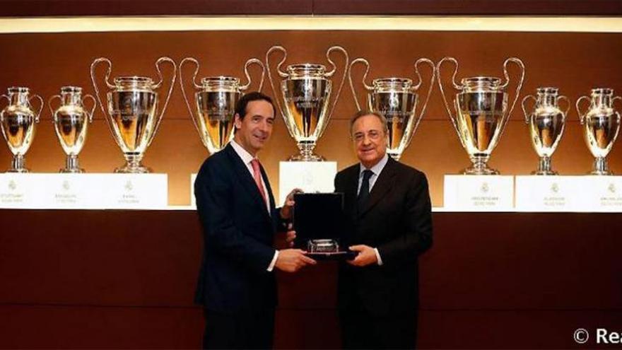 El Real Madrid alcanza un acuerdo de patrocinio con Caixabank