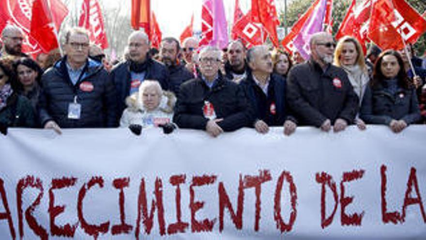 Desenes de milers de persones van demanar a Madrid una millora de les condicions laborals