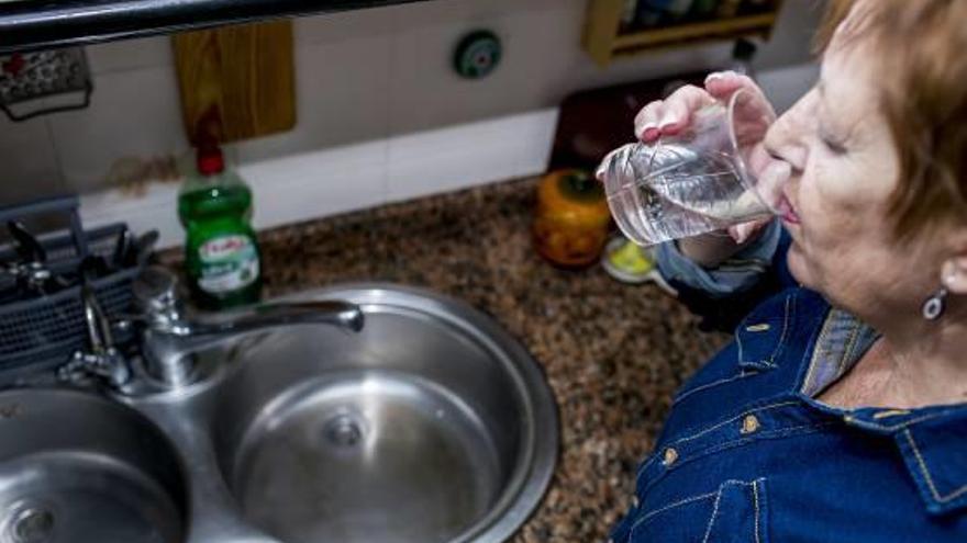 Los vecinos de l´Alfàs y La Nucía ya pueden beber agua del grifo desde la tarde de ayer.