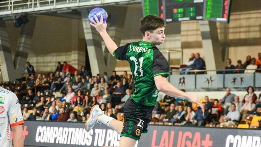 El joven de 17 años que ficha para el Confía Base Oviedo
