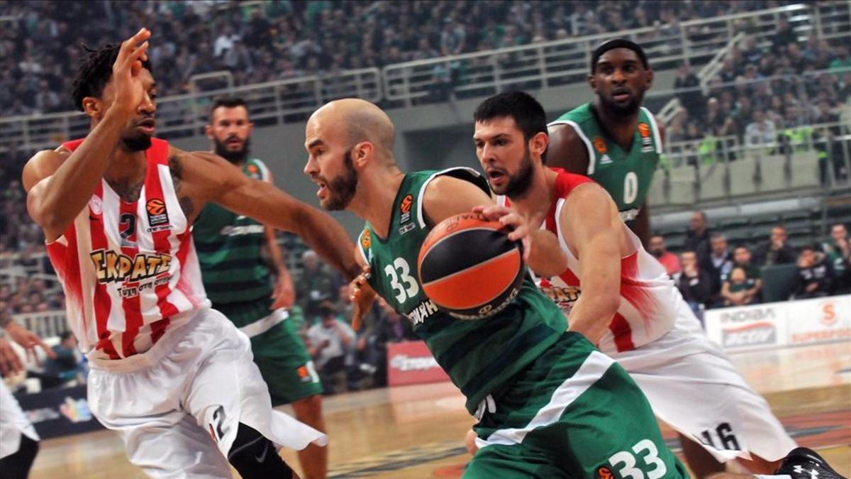 Nick Calathes está rindiendo a un extraordinario nivel