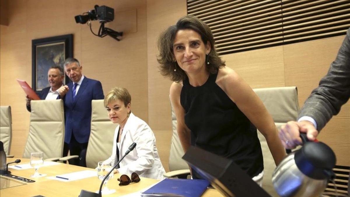 La ministra Ribera visita el lunes Zaragoza con una ola de críticas de su partido