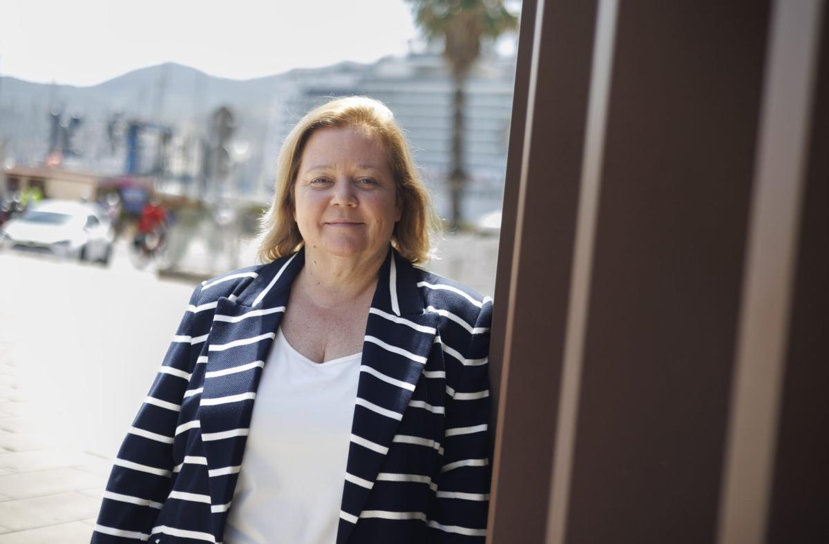 Ana Correa, primera mujer presidenta de COEC , esta semana en el puerto de Cartagena.