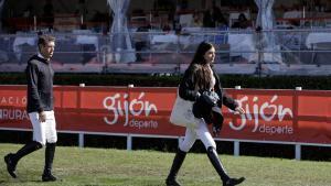 L’impacte mortal contra el cotxe en què viatjava la filla de Luis Enrique amb un genet al volant: investiguen un possible gir  il·legal
