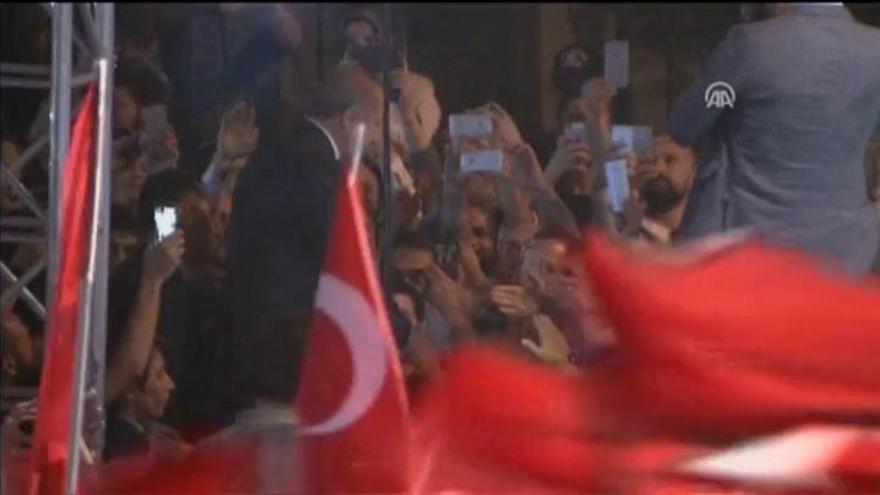Erdogan prosigue en las represalias tras la intentona golpista