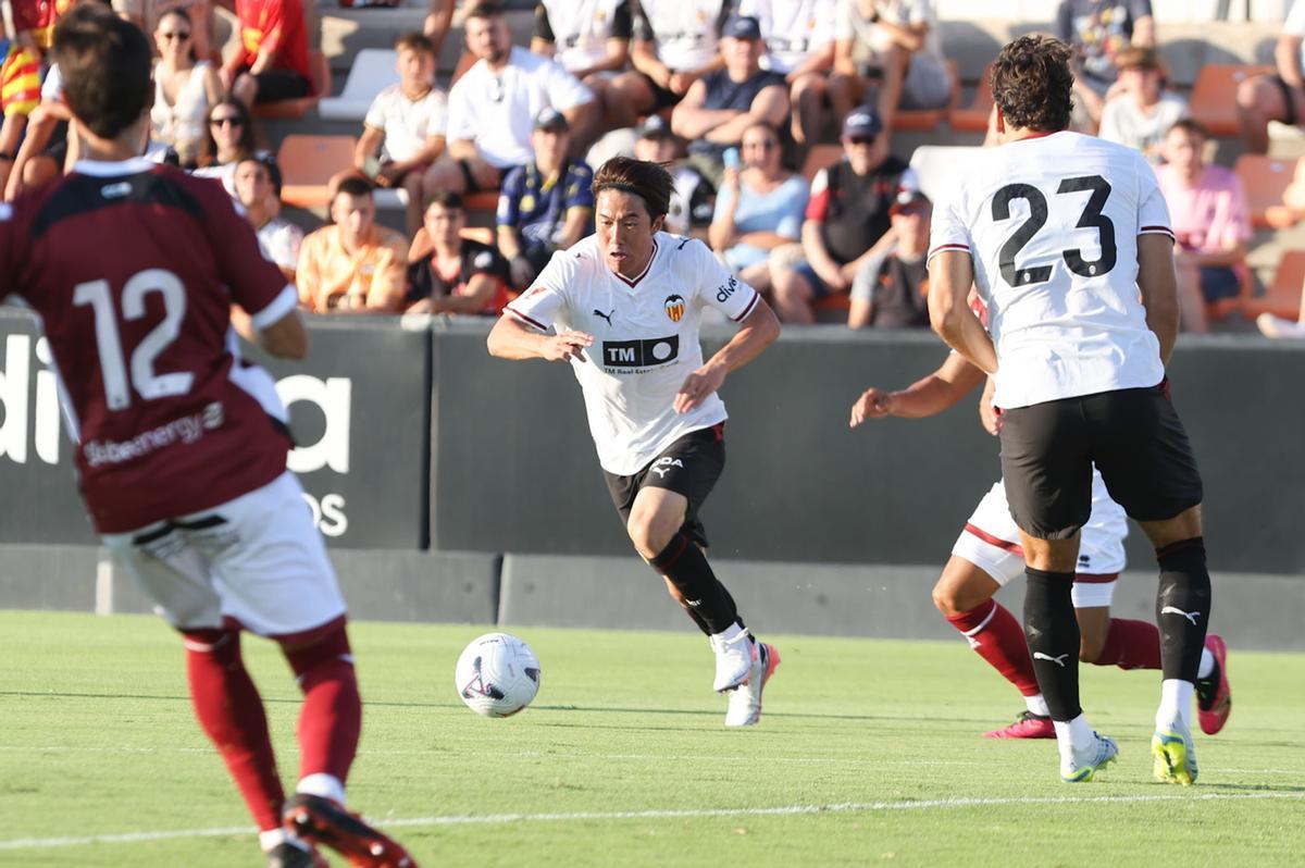Ryunosuke Sato contra el CD Castellón