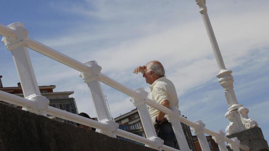 Gijón vivió un marzo caluroso y seco con 12.6 grados de media