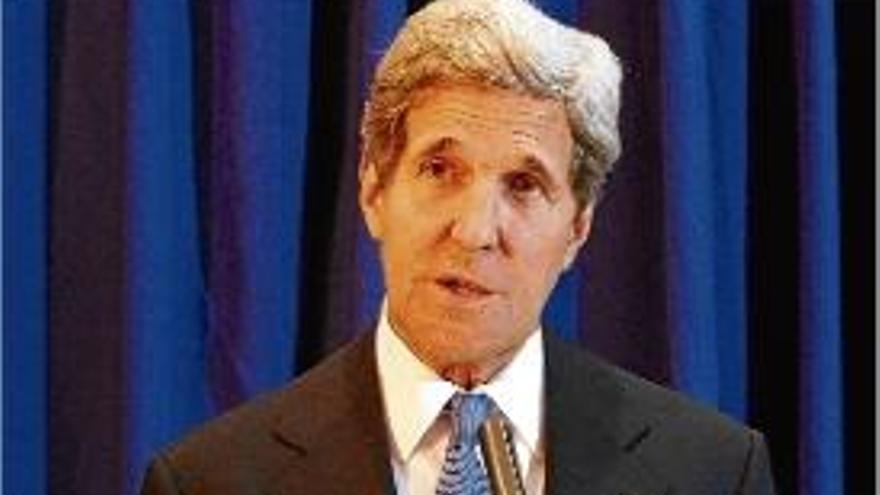 Kerry va anunciar la represa de les negociacions a Amman.