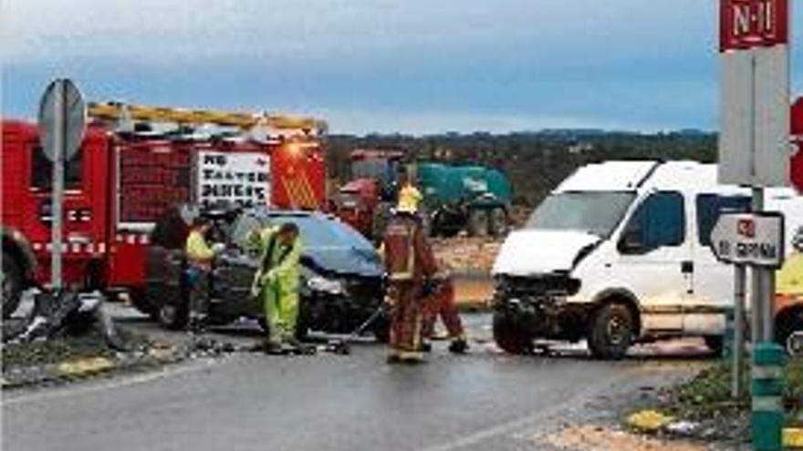 Quatre ferits en un xoc a la N-II a Sils