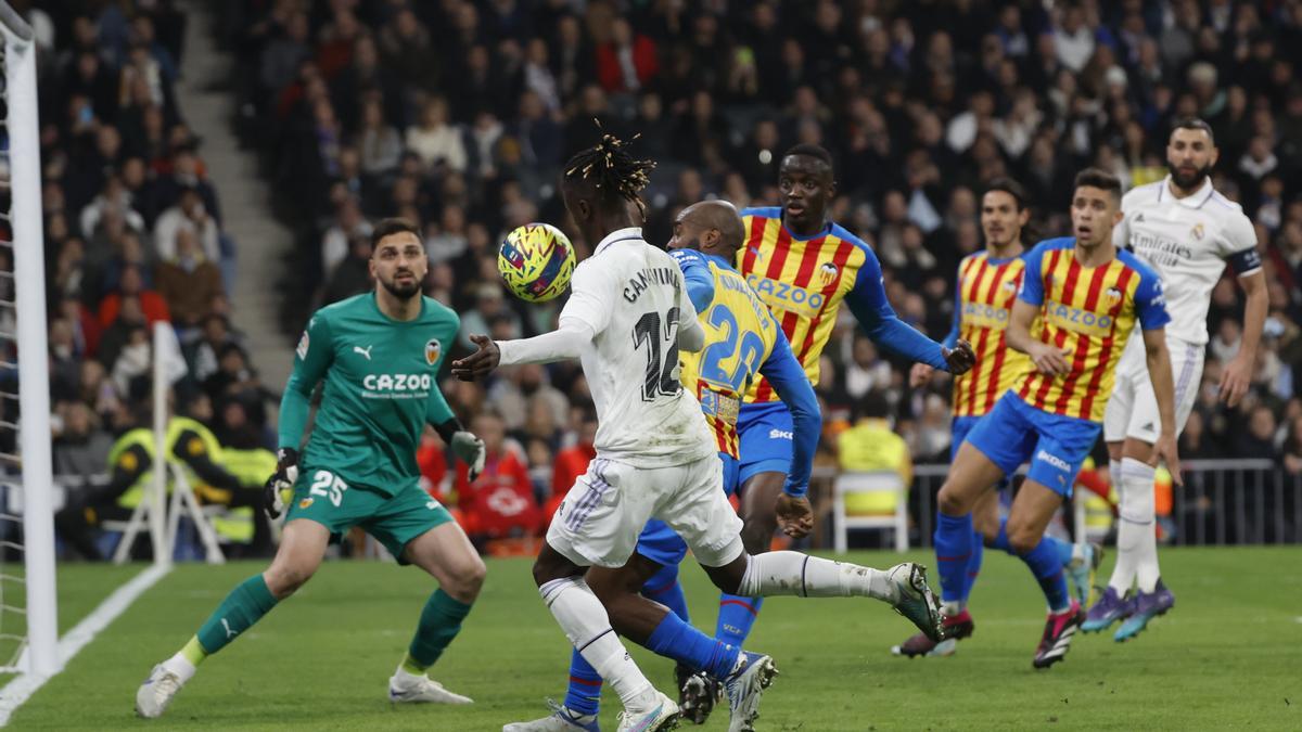 Imagen del último partido del Valencia contra el Real Madrid