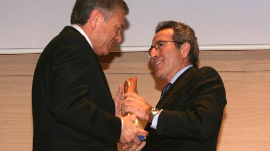 Alfredo Alberola recogió el premio