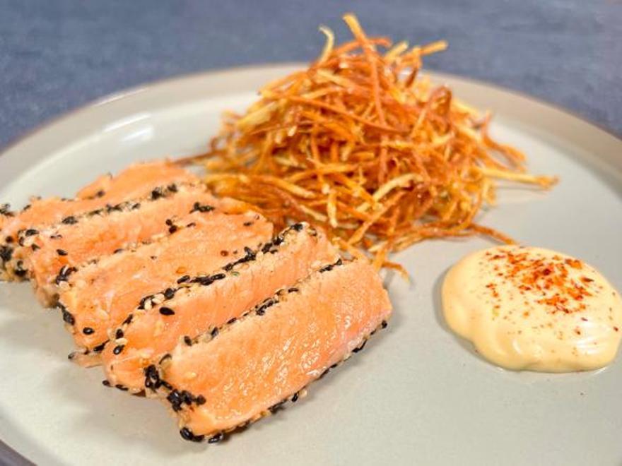 Una receta fácil de tataki que se convertirá en tu forma preferida de comer salmón