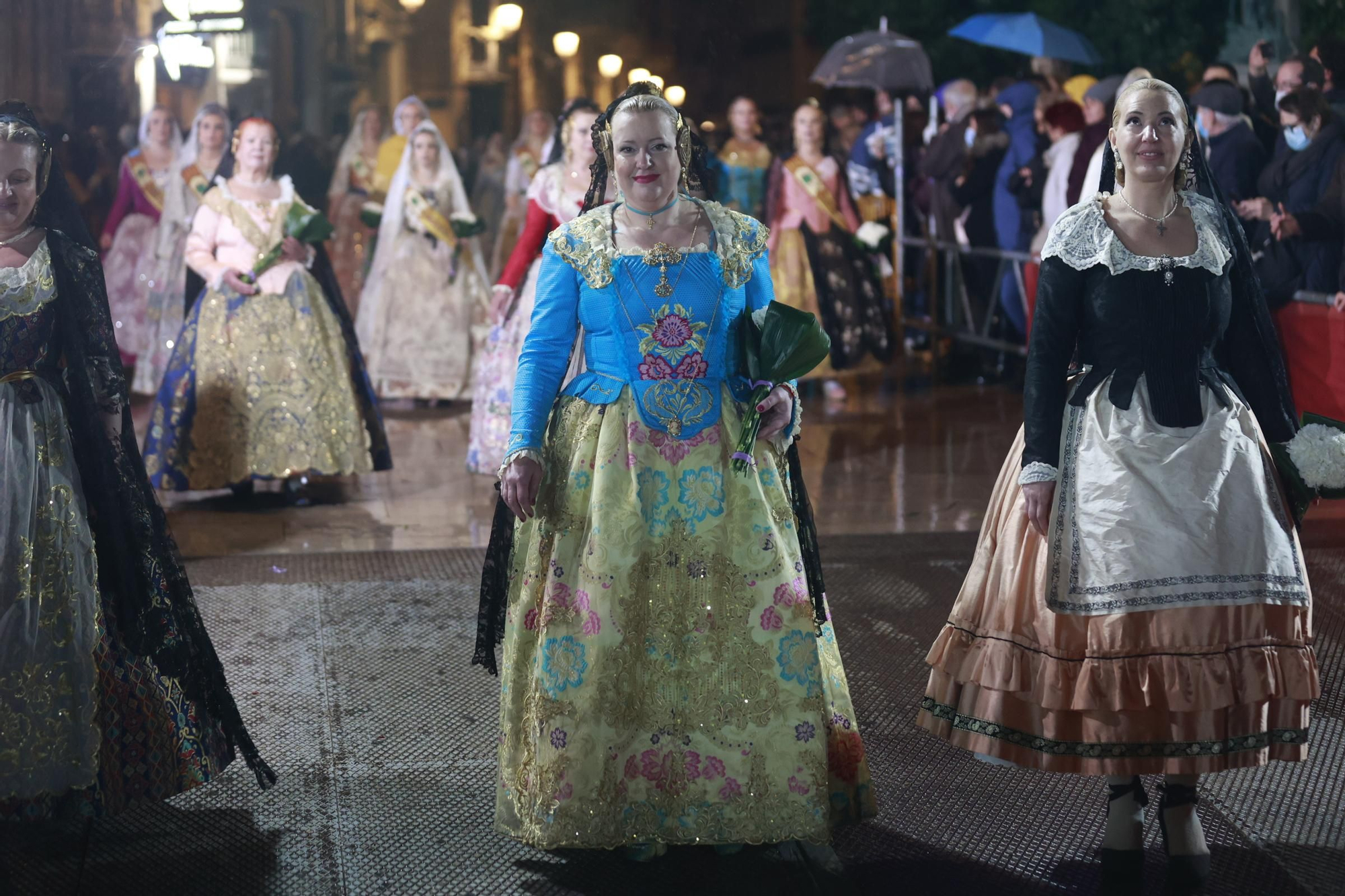 Búscate en la Ofrenda por la calle Quart (entre 22.00 y 23.00 horas)