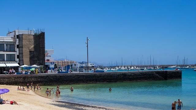 Fallece un hombre apuñalado en Corralejo