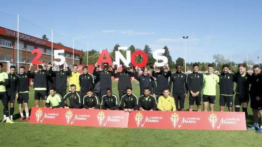 Pablo Pérez y Álex Alegría, entrenadores de la cantera por un día