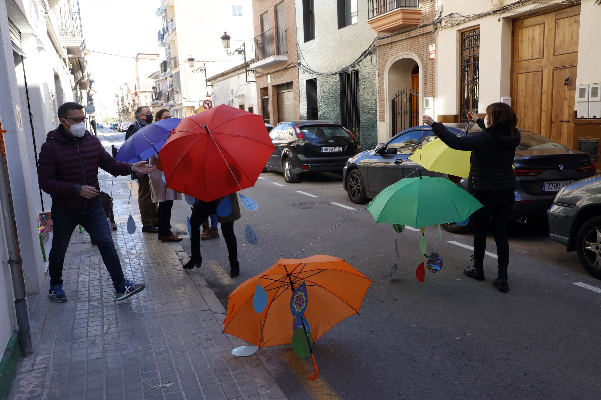 Pluja de desitjos pel Dia de la Pau