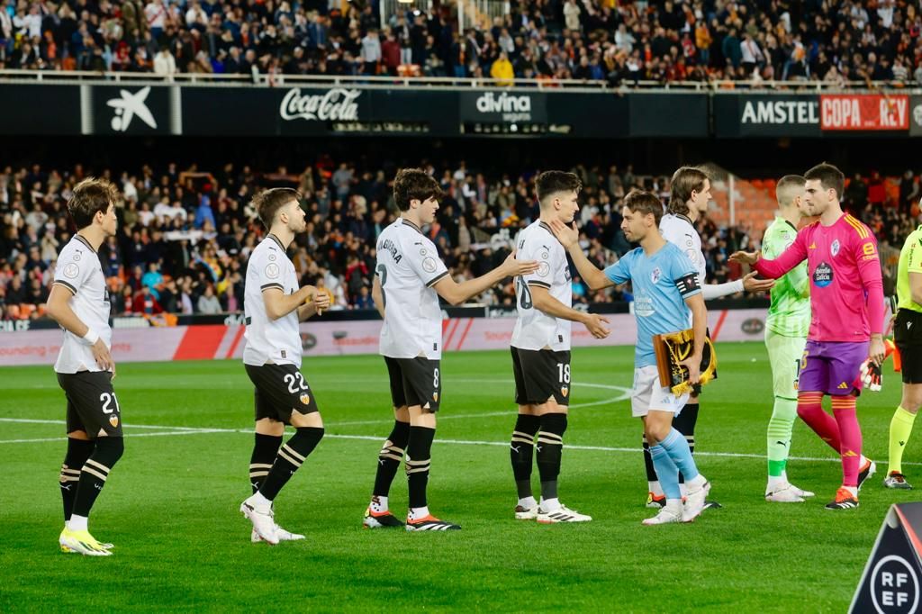 El partido Valencia - Celta, en imágenes