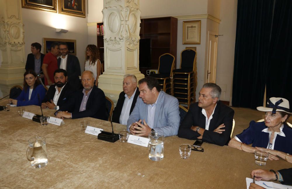 Reunión por el futuro del Málaga CF en el Ayuntamiento