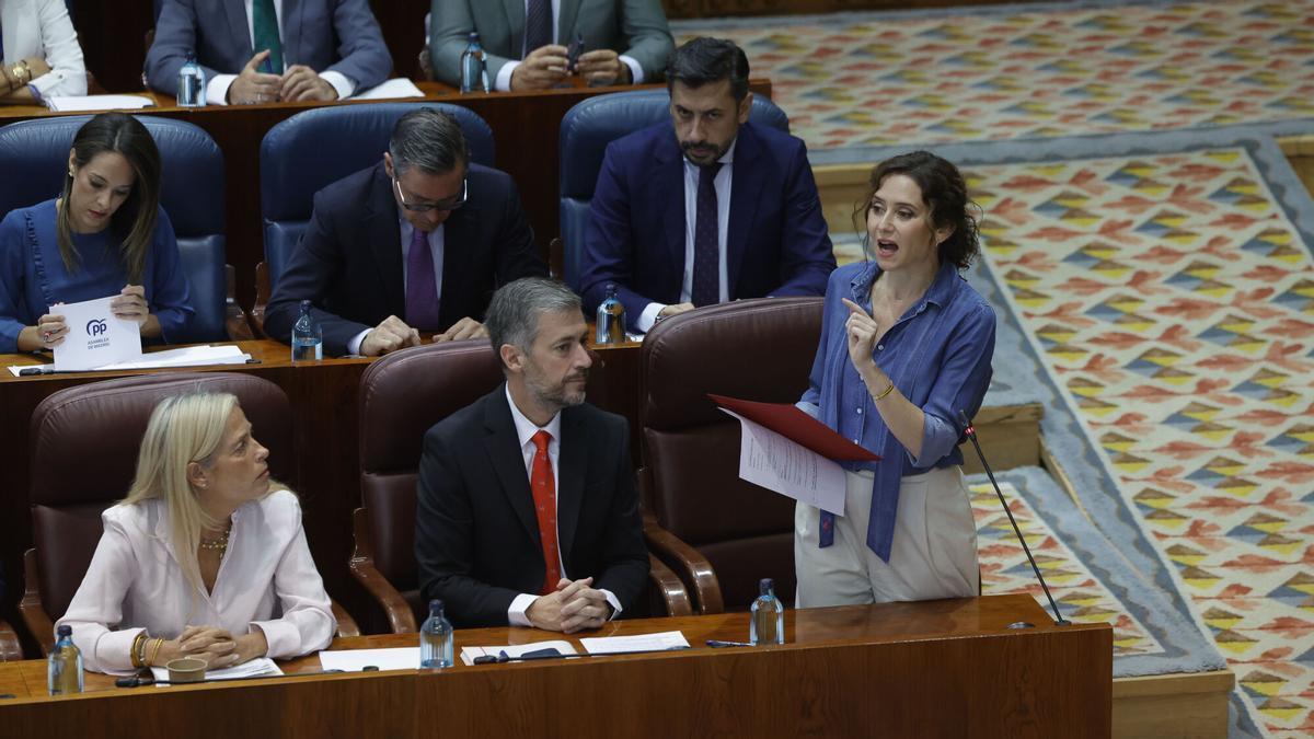 AYUSO ÁTICO | El PSOE exige dimitir a Ayuso por «mentir» sobre el ático y Más Madrid dice que «merece un juicio»