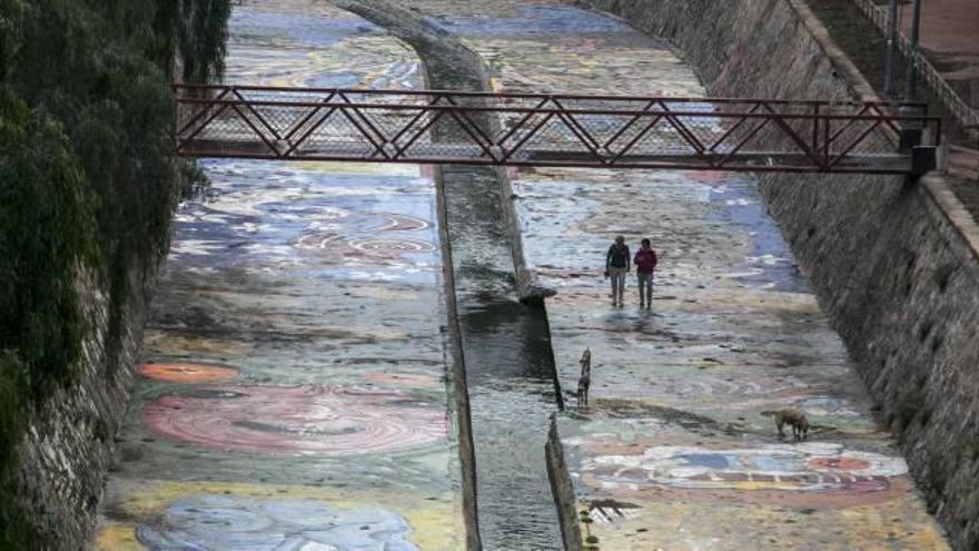 Un chaparrón con  granizo que va por barrios