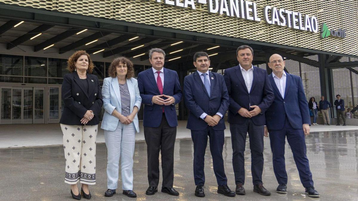 Acto de inauguración de la nueva estación intermodal de Compostela.