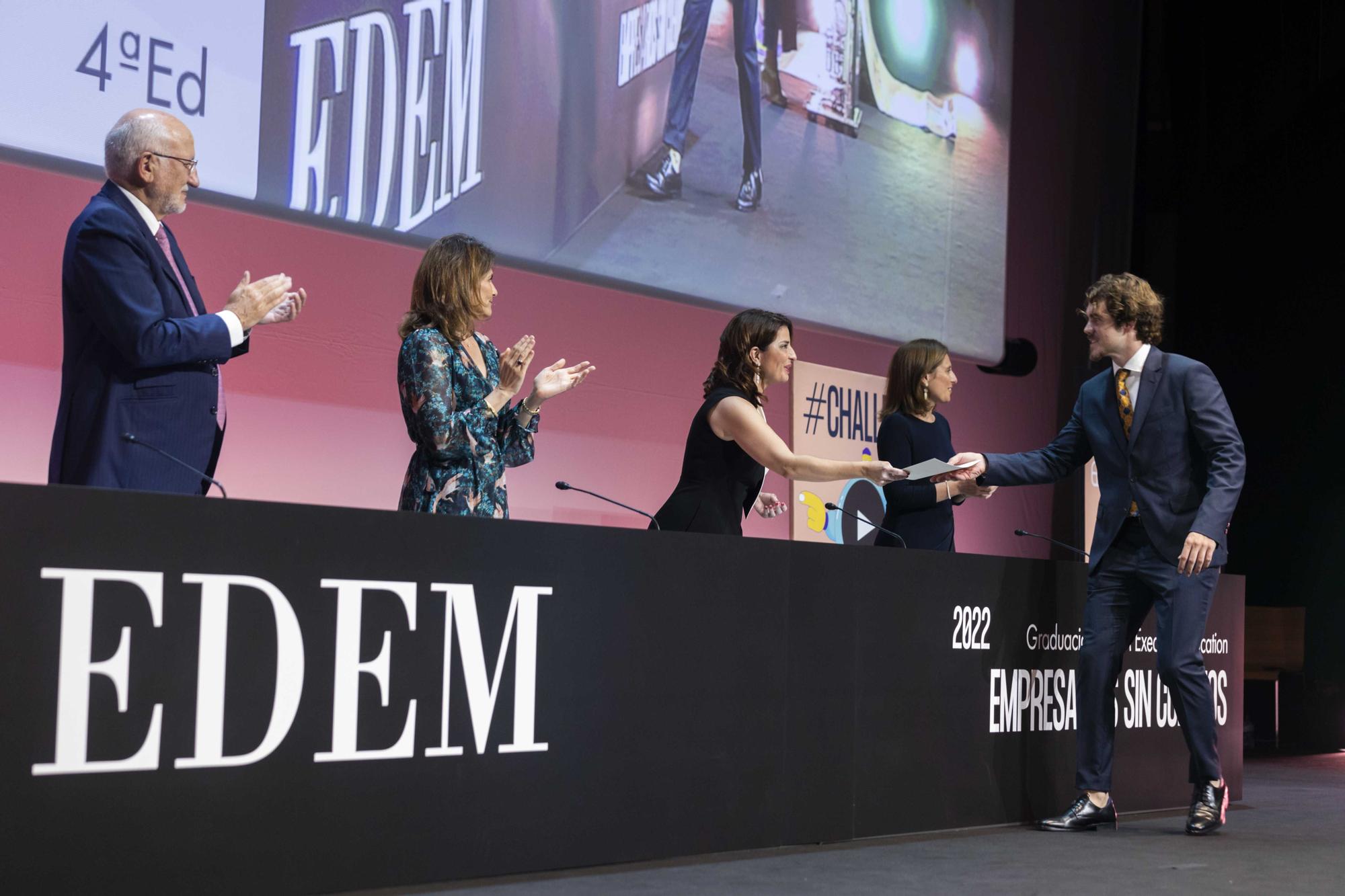 Graduación alumnos EDEM Escuela de Empresarios 2022 en València