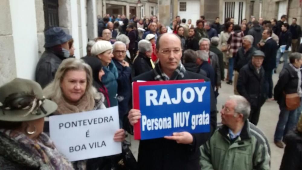 Expectación en Pontevedra ante la declaración de Mariano Rajoy como "non grato"