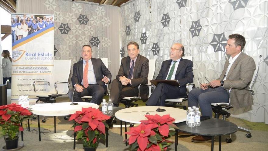 El alcalde, José Ortiz, durante este evento en el Molino de Batán.