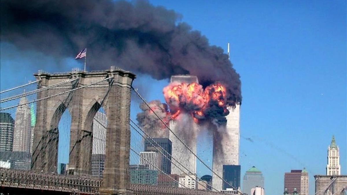 Las torres gemelas, tras el ataque terrorista del 11-S.