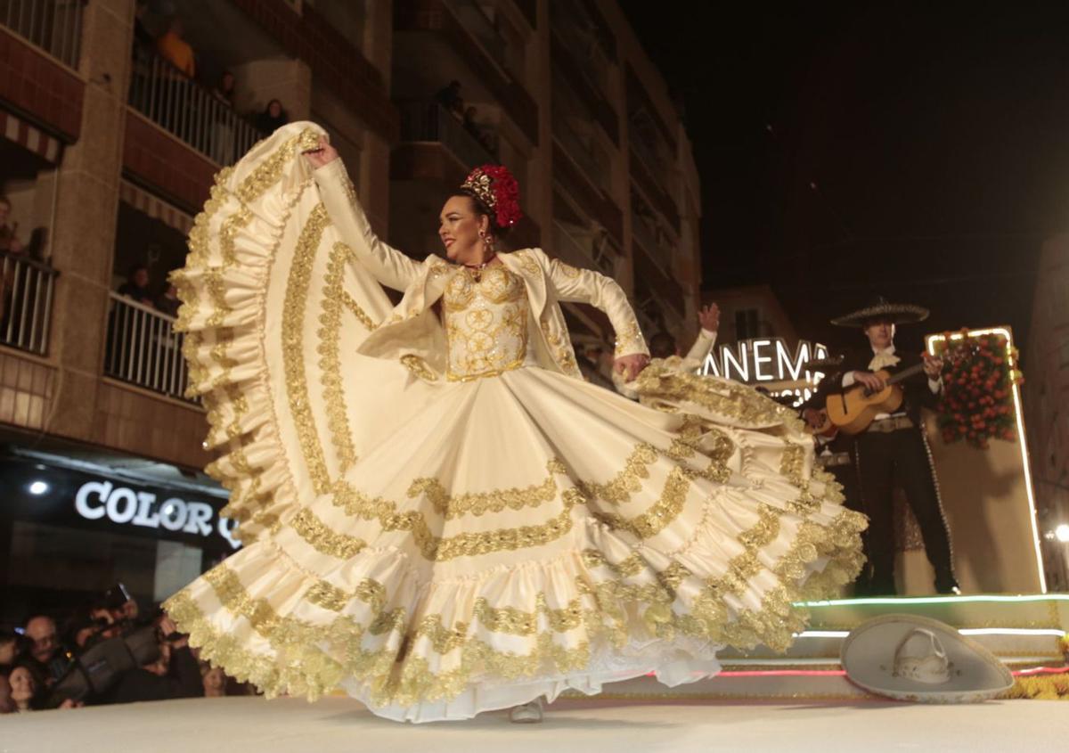 Ipanema puso música al desfile con su ‘The Mexican’. | SOLETE SLOW PHOTO