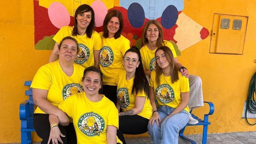 La huelga de técnicos de Infantil en un centro de Plasencia, solo cinco niños en el Dulce Chacón