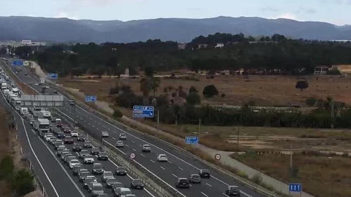 La obra permitirá aliviar los colapsos diarios en uno de los puntos negros de la red de carreteras de entrada y salida de la capital valenciana