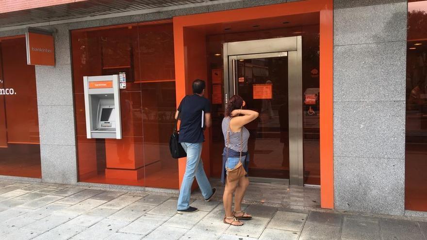 Sucursal de Bankinter en la avenida Ricardo Soriano de Marbella.