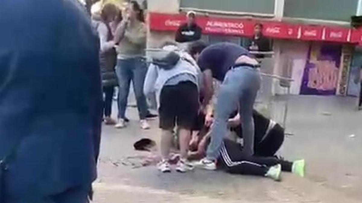 Muere un hombre por varios disparos en la cabeza en Barcelona