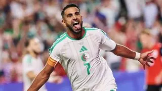 Mahrez anuncia su retirada de Argelia tras la decepción en el Mundial
