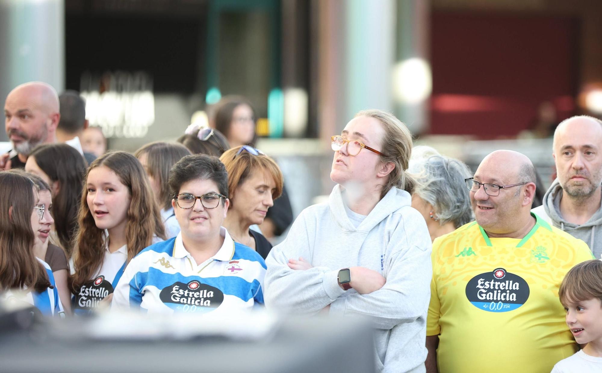 El Deportivo presenta en Marineda City sus equipaciones para la temporada 2025-2026