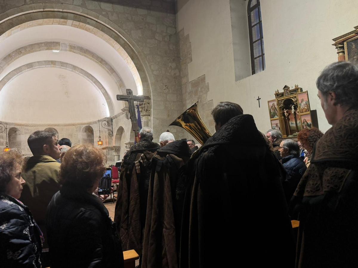 procesión inicial.