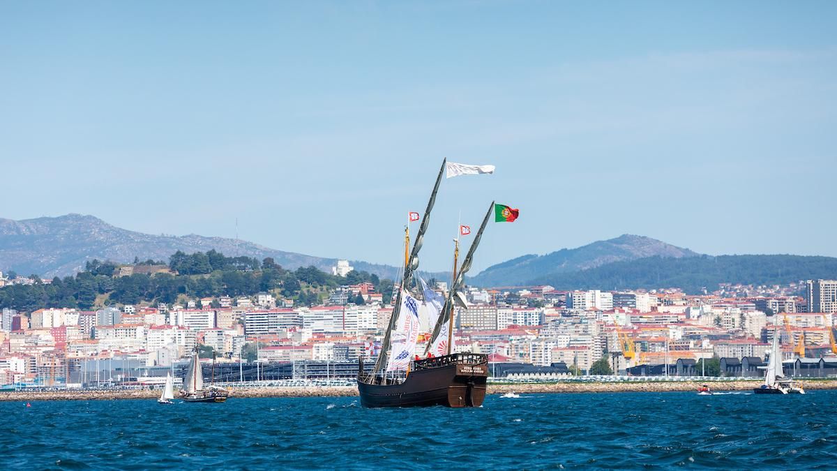 La Iacobus Maris arriba en Vigo