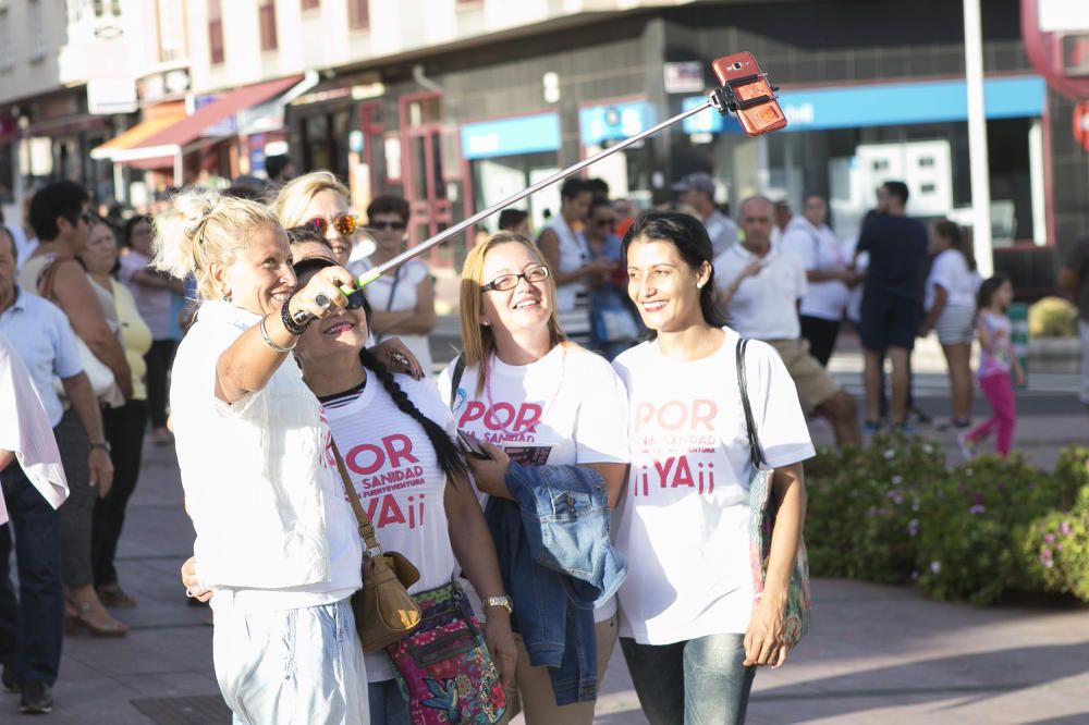 FUERTEVENTURA - MANIFESTACION POR UNA SANIDAD DIGNA EN FUERTEVENTURA - 23-09-16