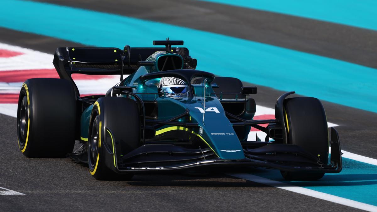 Fernando Alonso, en su debut con Aston Martin en los test de Abu Dabi