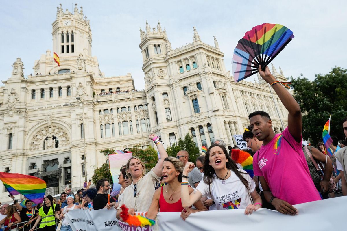 La marcha del Orgullo en Madrid, en imágenes.