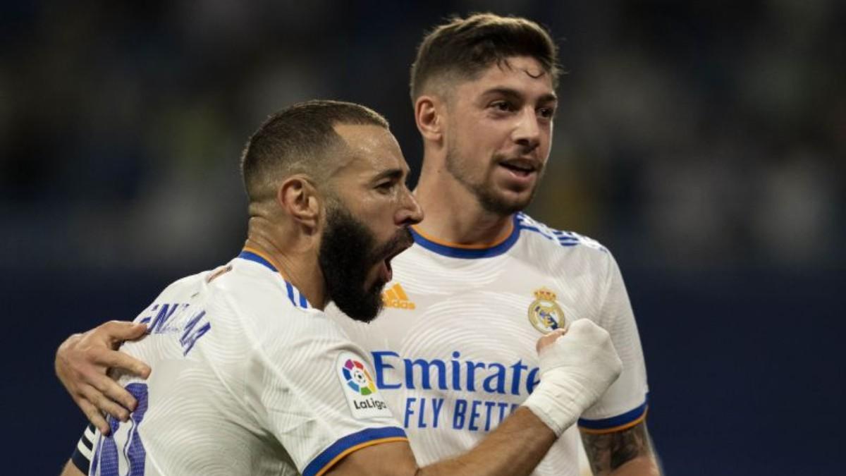 Benzema marcó por partida doble