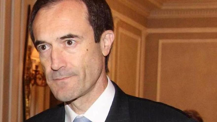 La Fundación Unicaja aumenta su poder en el banco frente a Manuel Menéndez