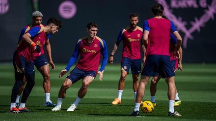 El Barça vuelve a los entrenamientos con la mente puesta en el Clásico