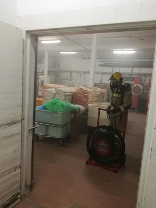 Incendio en una lavandería de hotel en Yaiza