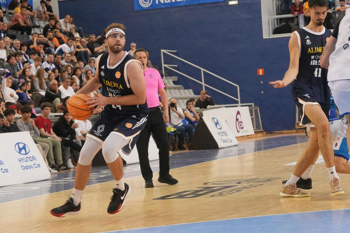 El Alimerka Oviedo Baloncesto suma su segunda victoria en San Sebastián