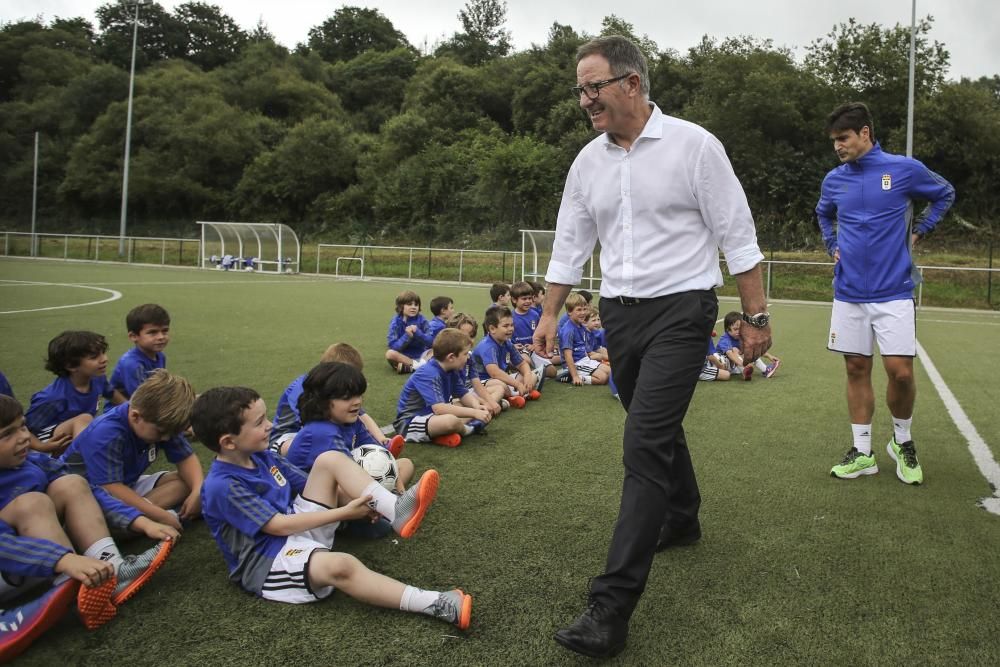 Presentación de Anquela como entrenador del Oviedo